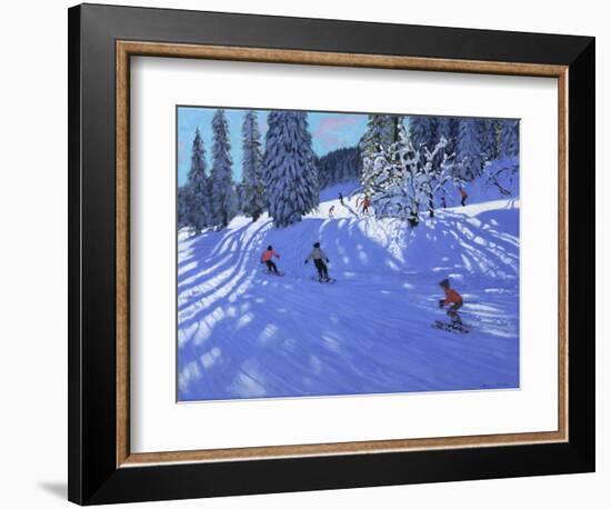 Snowboarders and Skiers, Morzine, France, 2022 (Oil on Canvas)-Andrew Macara-Framed Giclee Print