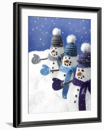 Snowmen in a Row-Gaetano-Framed Photographic Print