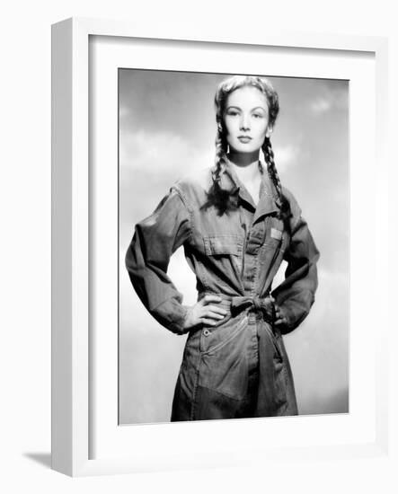 So Proudly We Hail, Veronica Lake, 1943-null-Framed Photo