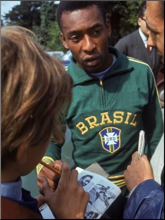 Soccer Star Pele Signing Autographs For Fans During A Practice Prior To World Cup Competition Premium Photographic Print Art Com Soccer Star Pele Signing Autographs For Fans During A Practice Prior To World Cup Competition Premium Photographic Print Art Com