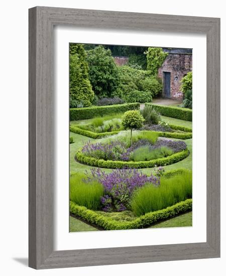 Softly Sculpted-Doug Chinnery-Framed Photographic Print