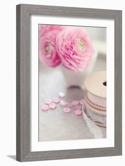 Softy Elegant I-Sarah Gardner-Framed Photographic Print