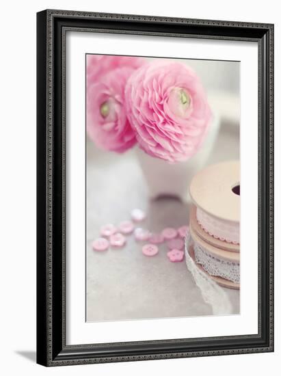 Softy Elegant I-Sarah Gardner-Framed Photographic Print