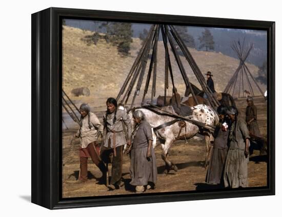 SOLDIER BLUE directed by RalphNelson, 1970 (photo)-null-Framed Stretched Canvas
