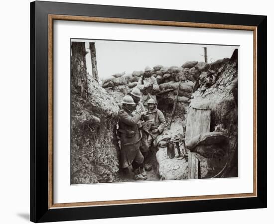 Soldiers Eating in an Advanced Post in the Champagne Region, 1916-Jacques Moreau-Framed Photographic Print