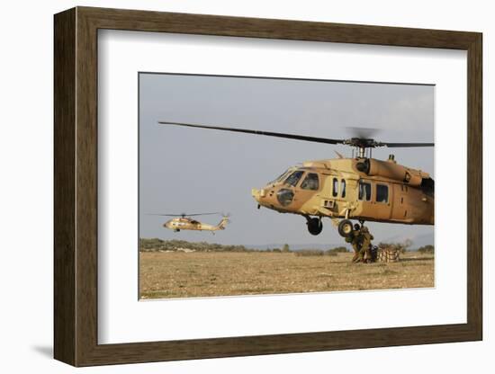 Soldiers Practice External Cargo Mounting on a Uh-60 Yanshuf of the Israel Air Force-Stocktrek Images-Framed Photographic Print