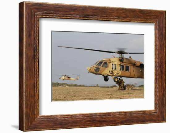 Soldiers Practice External Cargo Mounting on a Uh-60 Yanshuf of the Israel Air Force-Stocktrek Images-Framed Photographic Print