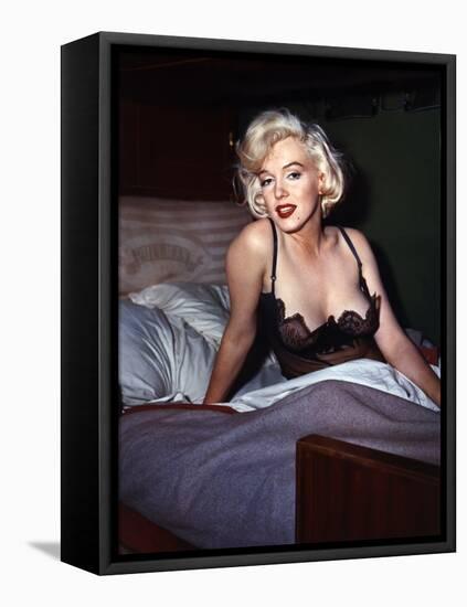 Some Like it Hot, Marilyn Monroe, Directed by Billy Wilder, 1959-null-Framed Stretched Canvas
