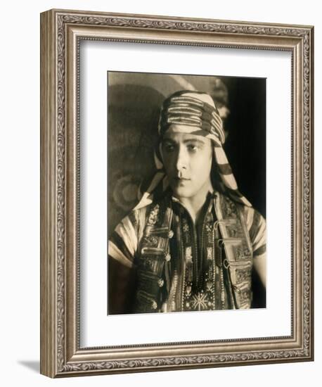 SON OF THE SHEIK, Rudolph Valentino, 1926-null-Framed Premium Giclee Print