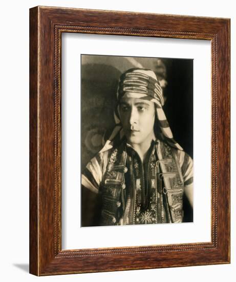 SON OF THE SHEIK, Rudolph Valentino, 1926-null-Framed Art Print