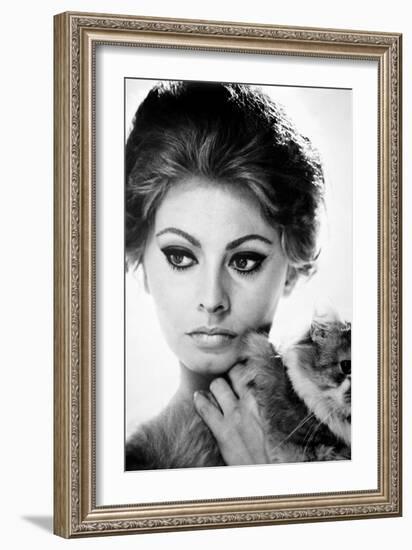 Sophia Loren (1934-)-null-Framed Giclee Print