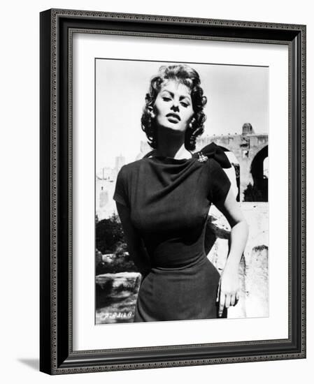 Sophia Loren, 1956-null-Framed Photographic Print