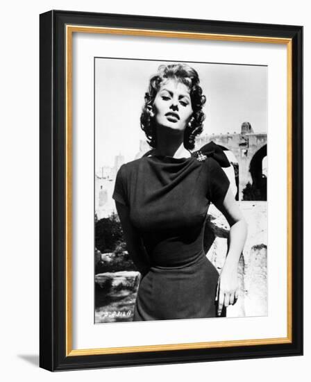 Sophia Loren, 1956-null-Framed Photographic Print