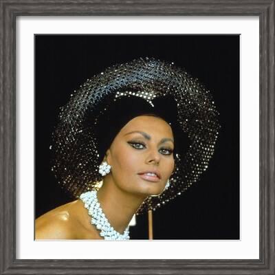 Sophia Loren, 1973' Photographic Print | Art.com
