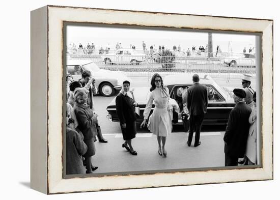 Sophia Loren Arrives at the Cinema Palace of Cannes-Mario de Biasi-Framed Premier Image Canvas