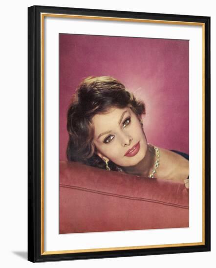 Sophia Loren Italian Film Actress in a Glamorous Pose-null-Framed Photographic Print