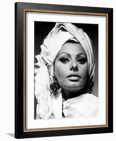 Sophia Loren. "Stanley Donen's Arabesque" 1966, "Arabesque" Directed by Stanley Donen-null-Framed Photographic Print