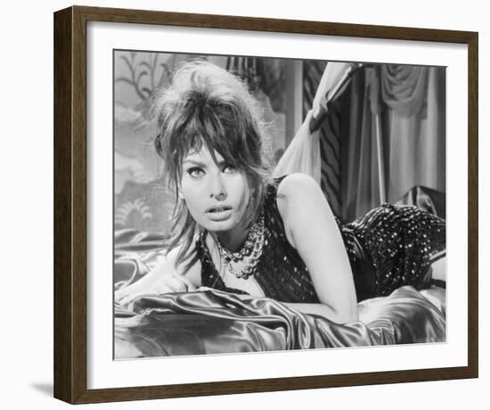 Sophia Loren, The Millionairess (1960)-null-Framed Photo