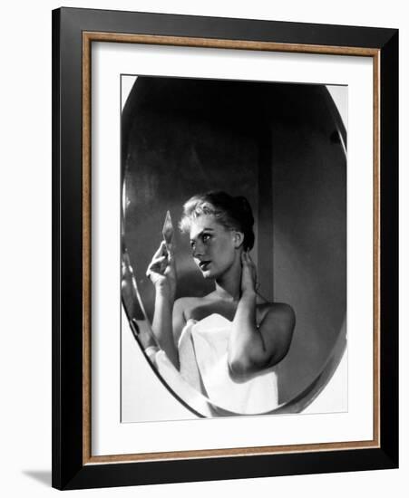 Sophia Loren-null-Framed Photographic Print