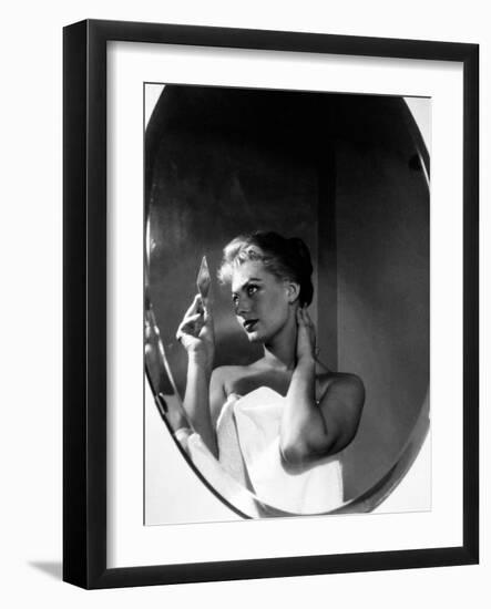 Sophia Loren-null-Framed Photographic Print