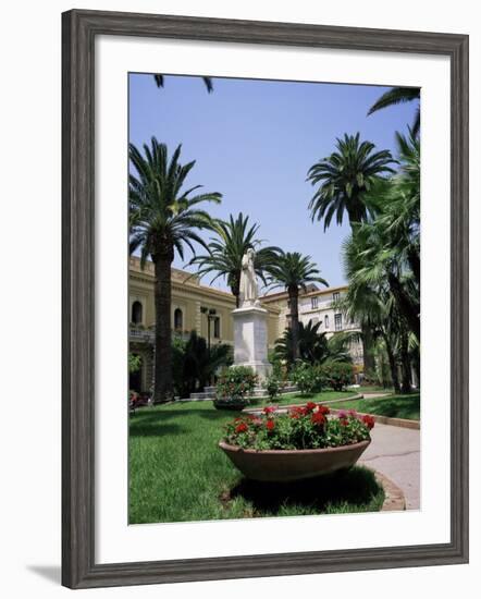 Sorrento, Campania, Italy-Roy Rainford-Framed Photographic Print