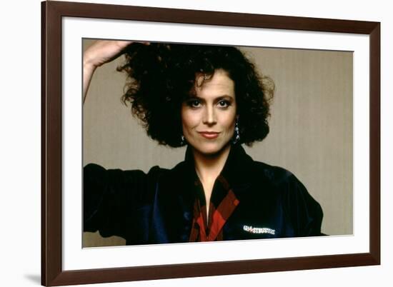 SOS Fantomes Ghostbusters by IvanReitman with Sigourney Weaver, 1984 (photo)-null-Framed Photo