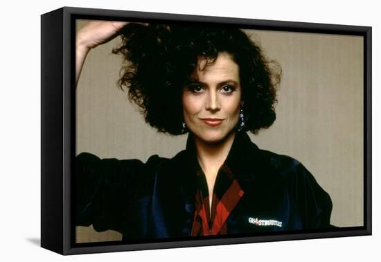 SOS Fantomes Ghostbusters by IvanReitman with Sigourney Weaver, 1984 (photo)-null-Framed Stretched Canvas