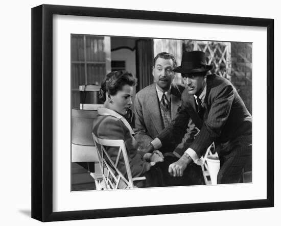 Soupcons SUSPICION by AlfredHitchcock with Joan Fontaine, Nigel Bruce and Cary Grant, 1941 (b/w pho-null-Framed Photo