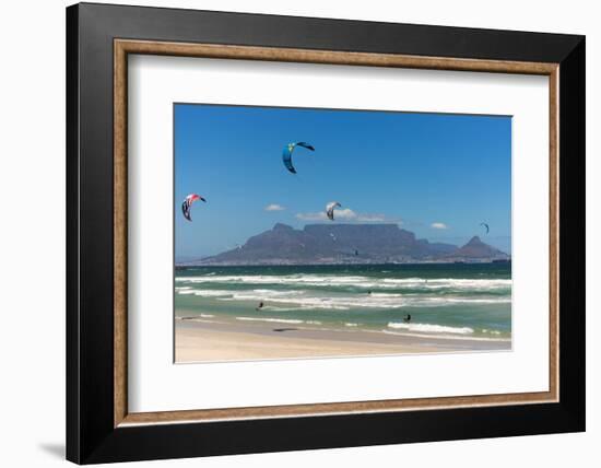 South Africa, Capetown, Kitesurfer in Front of the Table Mountain Silhouette-Catharina Lux-Framed Photographic Print