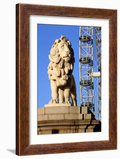 South Bank Lion, London-Peter Thompson-Framed Photographic Print