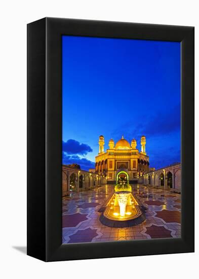 South East Asia, Kingdom of Brunei, Bandar Seri Begawan, Jame'Asr Hassanal Bolkiah Mosque-Christian Kober-Framed Premier Image Canvas