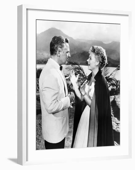 South Pacific, from Left, Rossano Brazzi, Mitzi Gaynor, 1958-null-Framed Photo