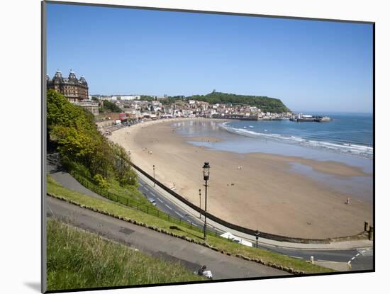 South Sands from the Cliff Top, Scarborough, North Yorkshire, Yorkshire, England, UK, Europe-Mark Sunderland-Mounted Photographic Print