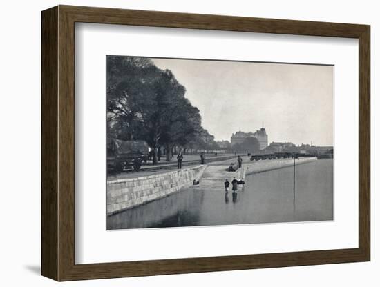 'Southampton - The Platform', 1895-Unknown-Framed Photographic Print