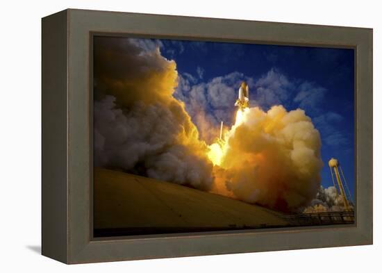 Space Shuttle Atlantis-null-Framed Premier Image Canvas