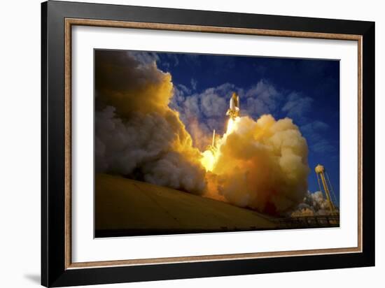 Space Shuttle Atlantis-null-Framed Photographic Print