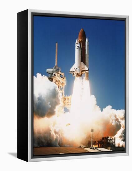Space Shuttle Columbia-null-Framed Premier Image Canvas