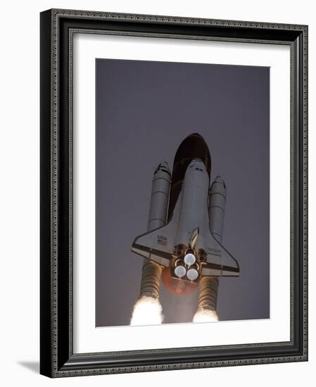 Space Shuttle Discovery Launched with Hubble Space Telescope in its Cargo Bay, April 24, 1990-null-Framed Photo