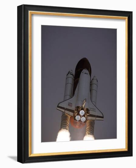 Space Shuttle Discovery Launched with Hubble Space Telescope in its Cargo Bay, April 24, 1990-null-Framed Photo