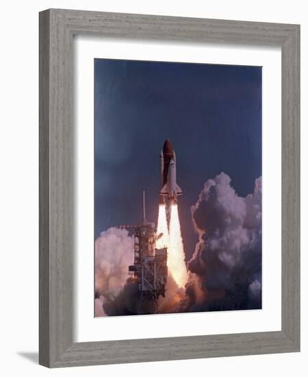 Space Shuttle Discovery Lifts Off-null-Framed Photographic Print