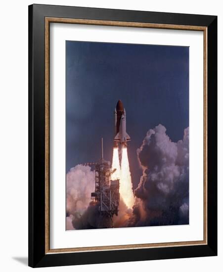 Space Shuttle Discovery Lifts Off-null-Framed Photographic Print