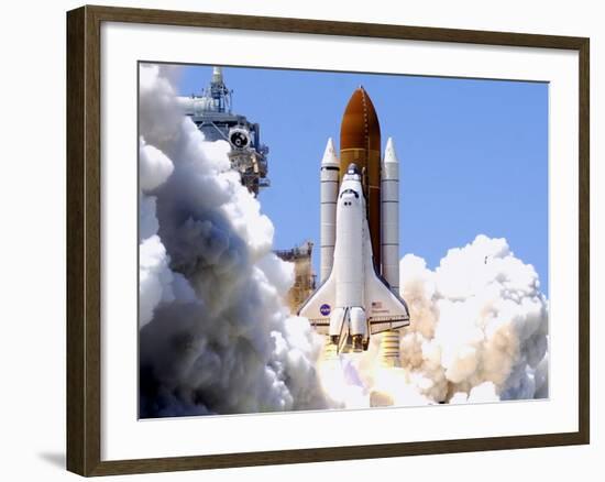 Space Shuttle-Terry Renna-Framed Photographic Print