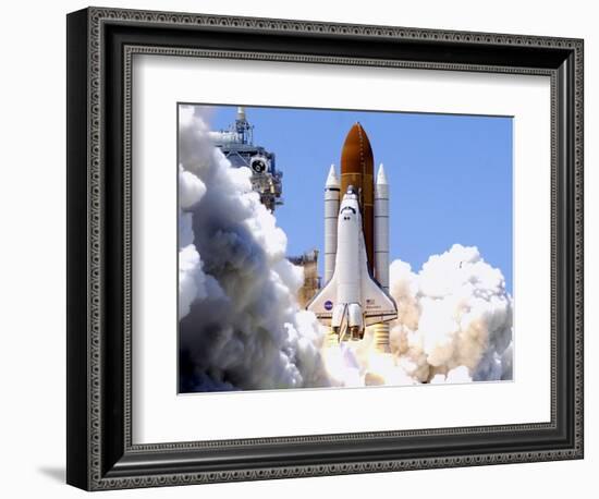 Space Shuttle-Terry Renna-Framed Photographic Print