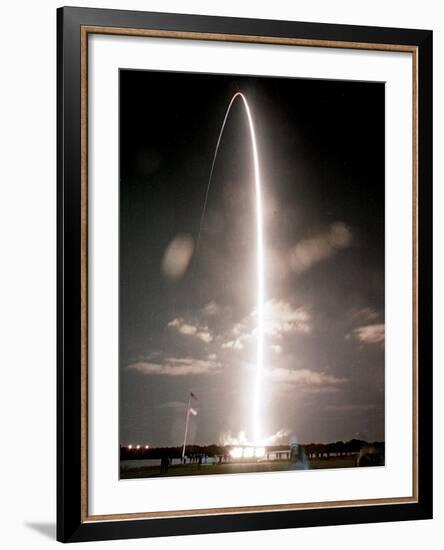 Space Shuttle-Paul Kizzle-Framed Photographic Print