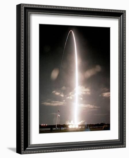 Space Shuttle-Paul Kizzle-Framed Photographic Print