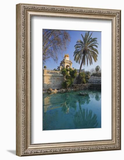 Spain, Catalonia, Barcelona, Parc De La Ciutadella, Wells, Palm-Rainer Mirau-Framed Photographic Print