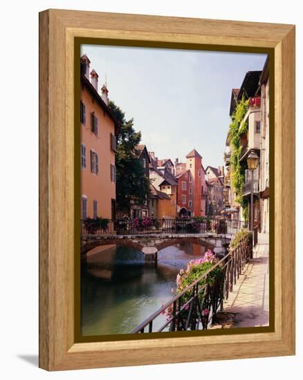 Spain, Granada, Alhambra, Patio of the Lions-Thonig-Framed Premier Image Canvas