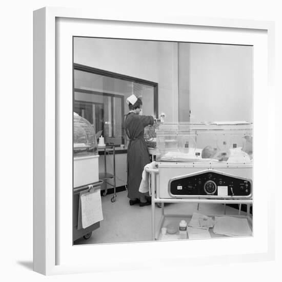 Special Care Unit for Premature Babies, Nether Edge Hospital, Sheffield, South Yorkshire, 1969-Michael Walters-Framed Photographic Print