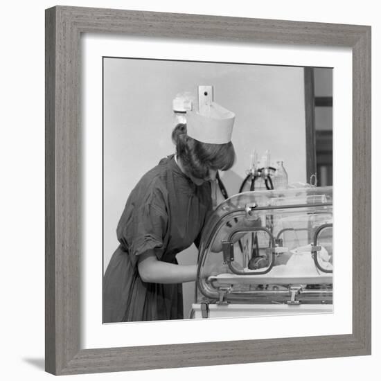 Special Care Unit for Premature Babies, Nether Edge Hospital, Sheffield, South Yorkshire, 1969-Michael Walters-Framed Photographic Print