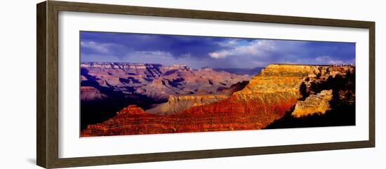 Spectators at the Grand Canyon, Grand Canyon, Grand Canyon National Park, Arizona, USA--Framed Photographic Print